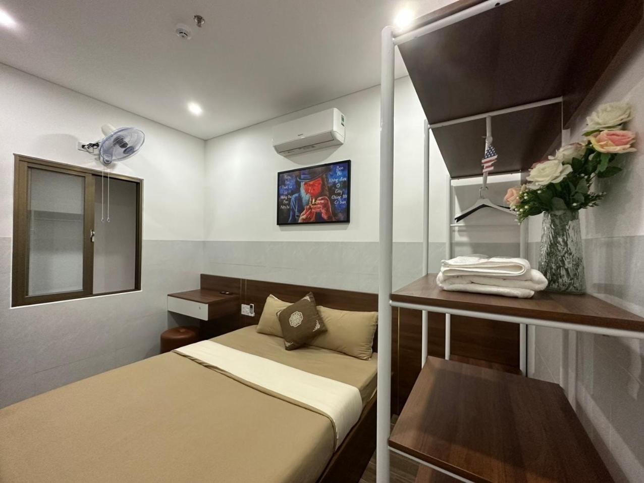 Oyo 1193 Huynh Gia Hotel Дананг Экстерьер фото